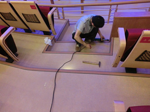 橡胶地板施工流程