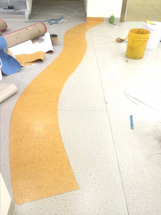 地面铺卷材PVC塑胶地板能隔音吗？